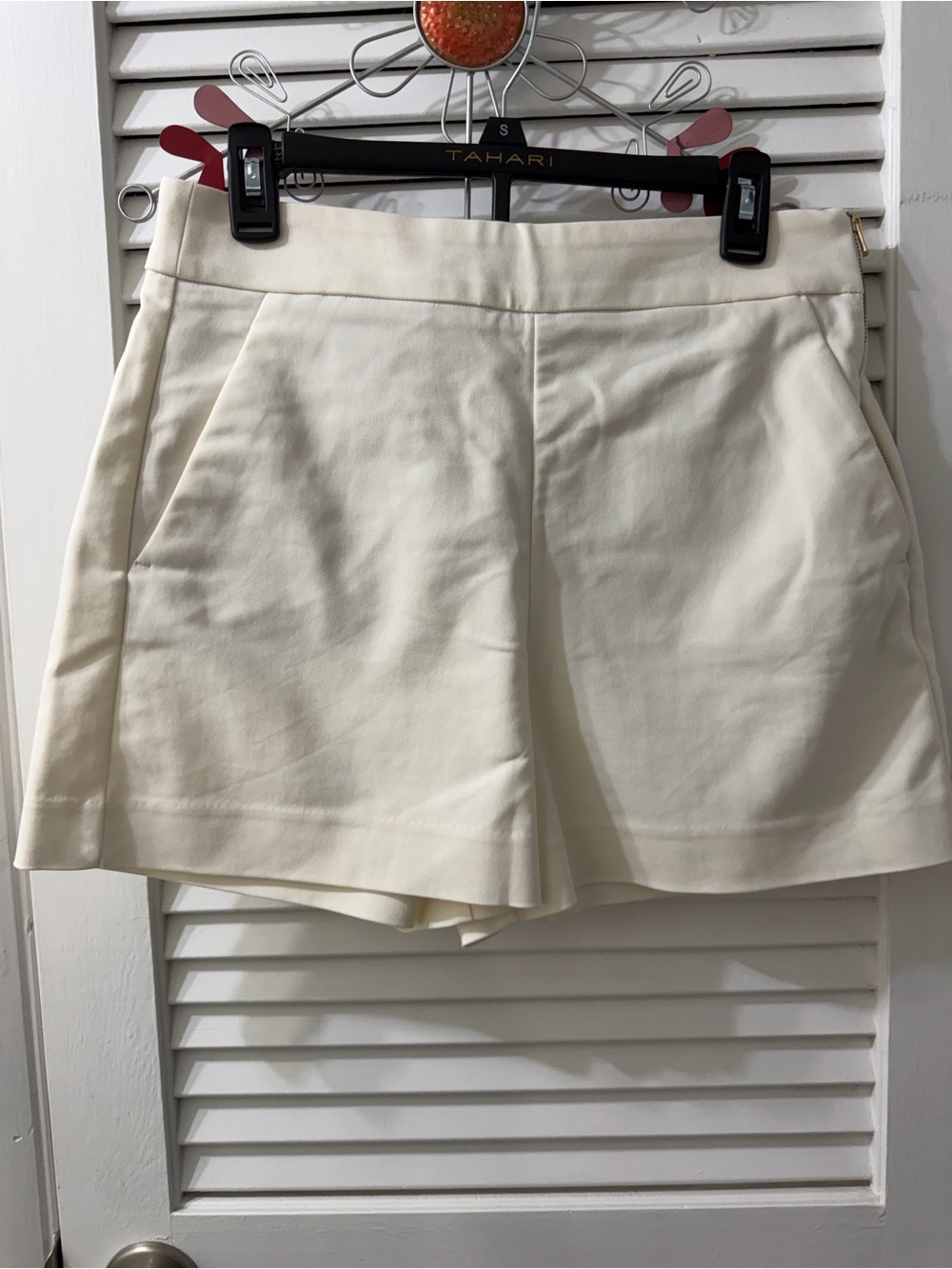 Lilly Pulitzer size 8 Women's Tailored Shorts